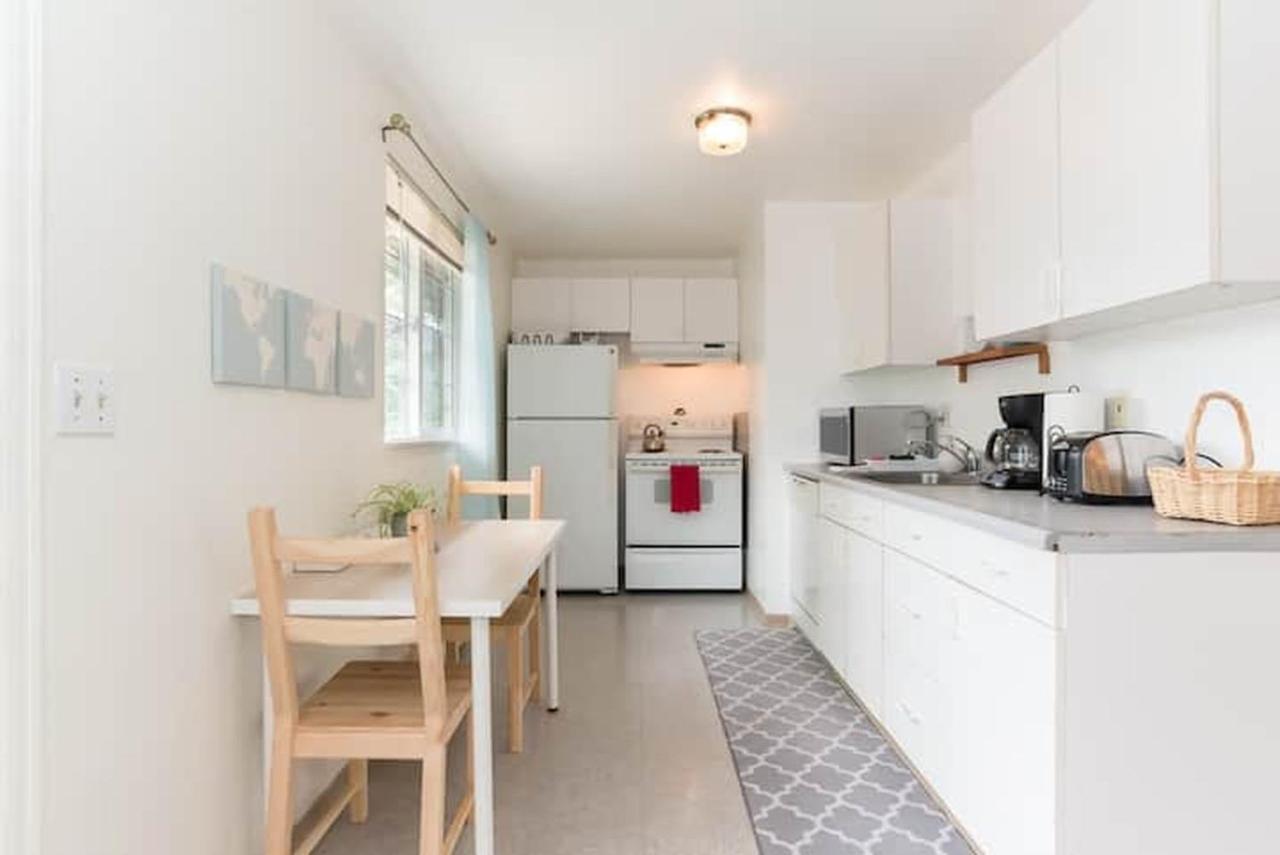 Unique, Convenient, Centrally Located Apartment Kent Eksteriør bilde