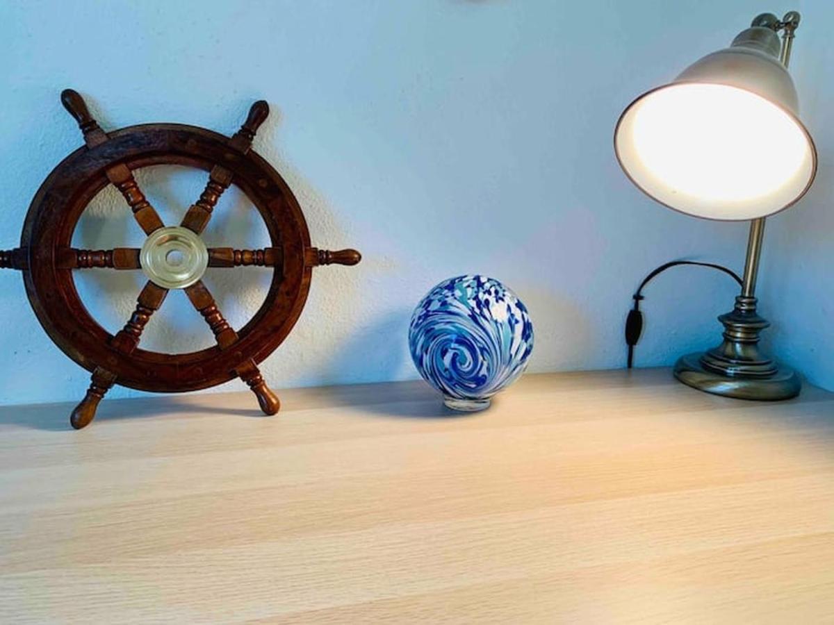 Unique, Convenient, Centrally Located Apartment Kent Eksteriør bilde