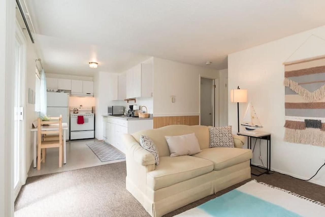 Unique, Convenient, Centrally Located Apartment Kent Eksteriør bilde