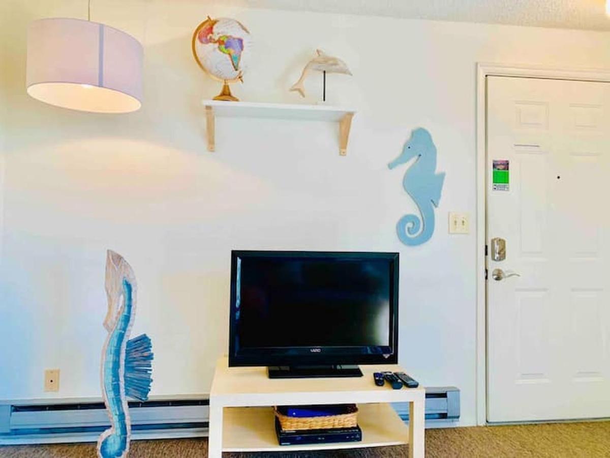 Unique, Convenient, Centrally Located Apartment Kent Eksteriør bilde