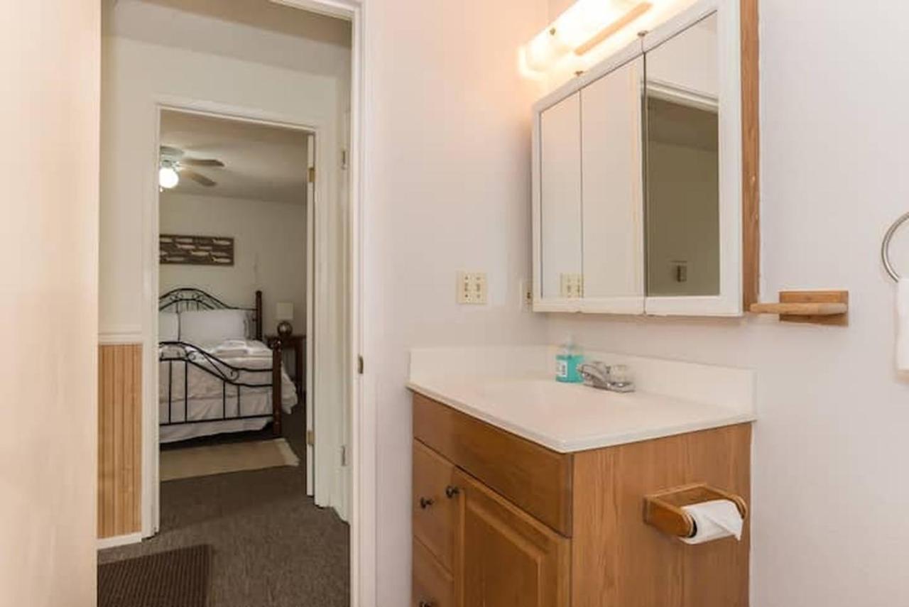 Unique, Convenient, Centrally Located Apartment Kent Eksteriør bilde